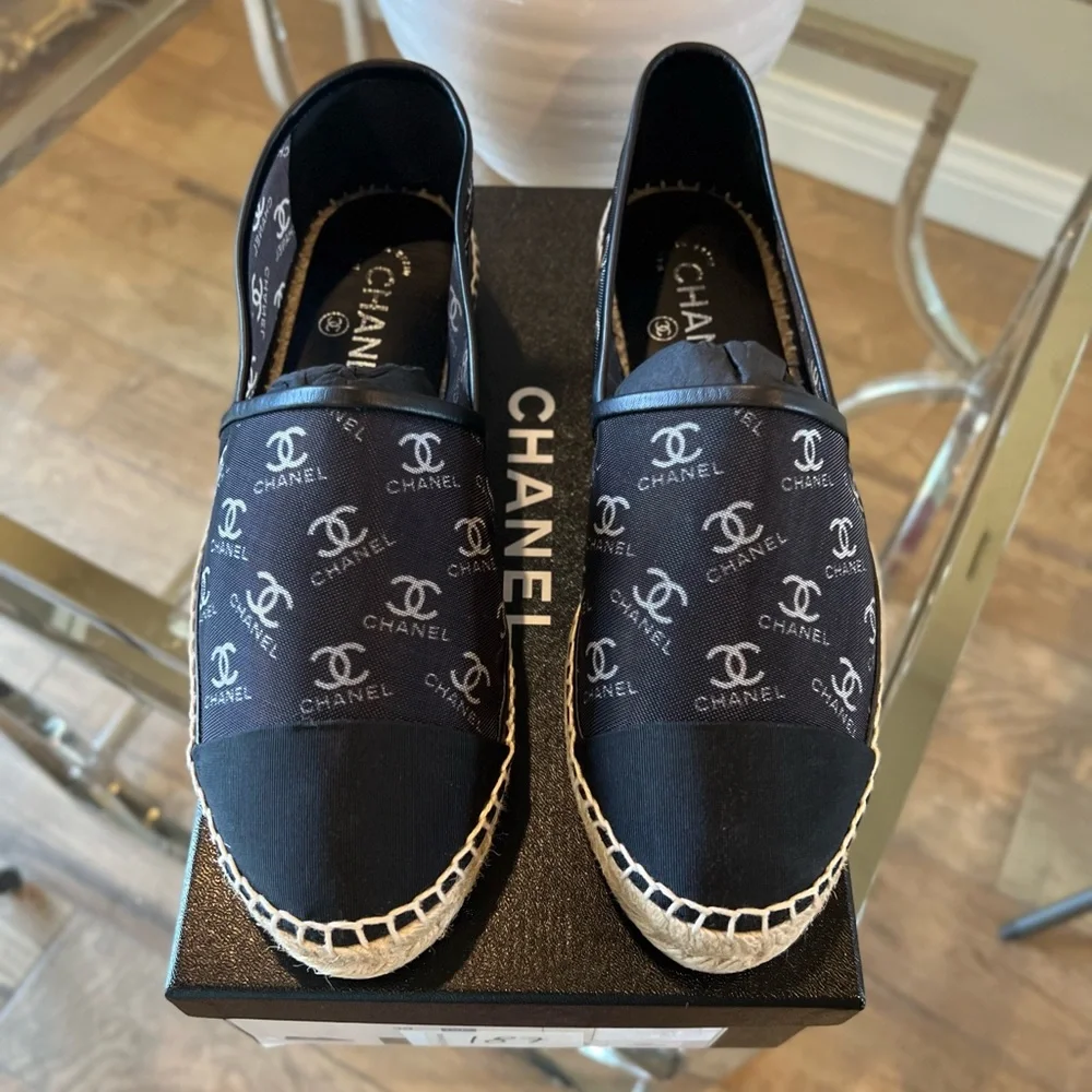 BNIB CHANEL MESH ESPADRILLES - Picture 7 of 9